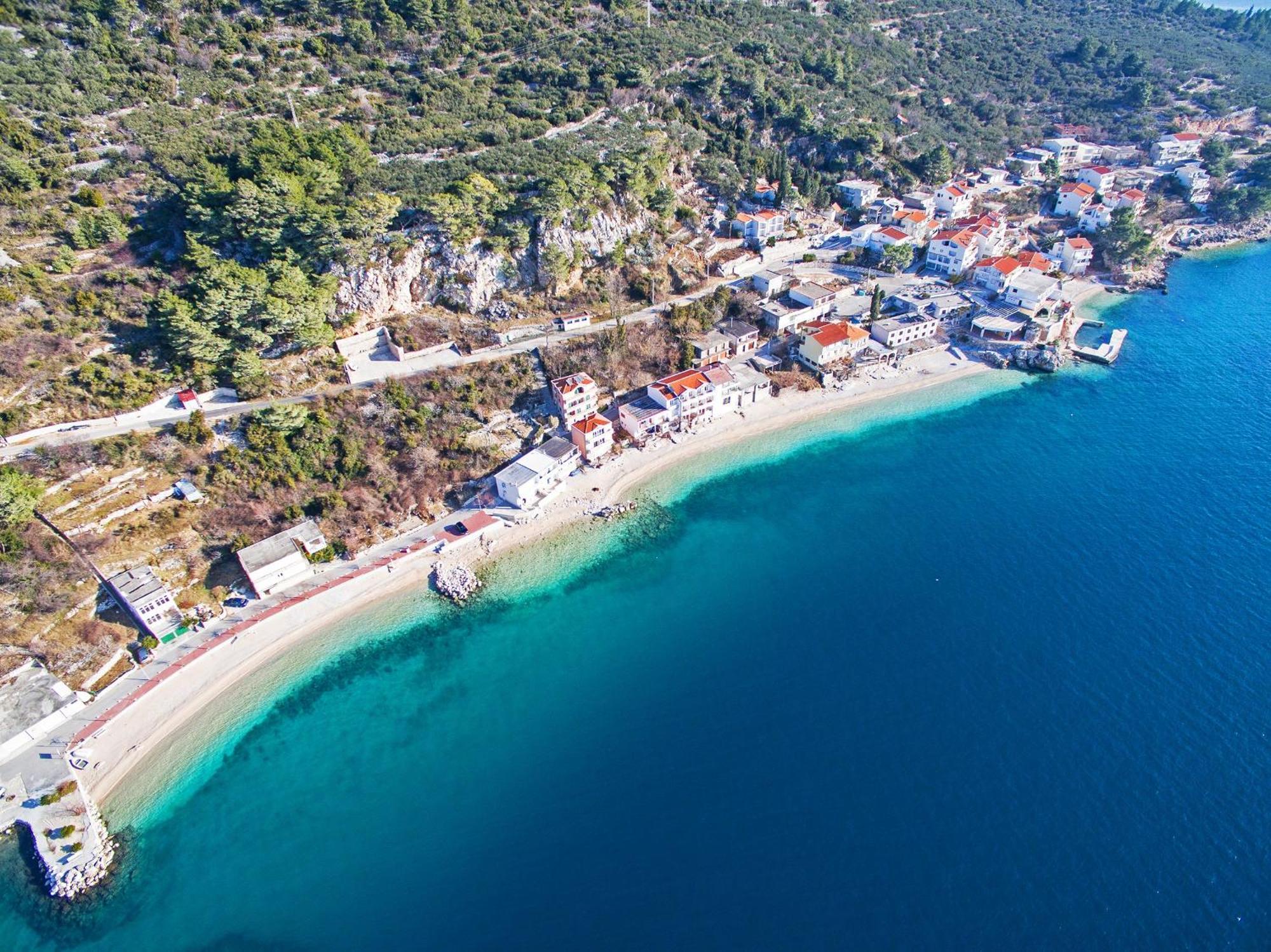 Vila Mila Mare ตราสนิสเซ ภายนอก รูปภาพ